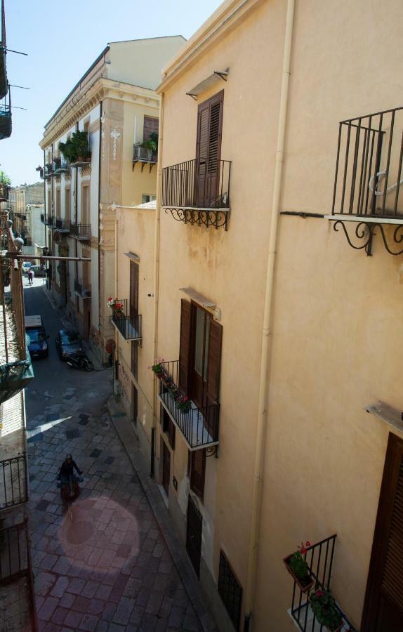 Il Sonno Dei Giusti Apartment By Domusicily Palermo Exterior foto